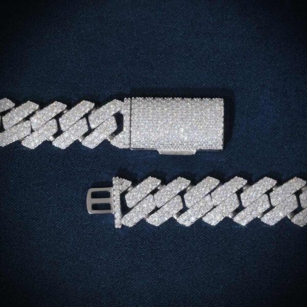 10MM Round Cut Moissanite Cuban Link Chain - Image 3