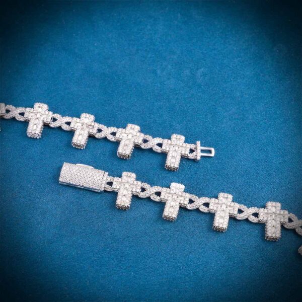 15MM Iced Out Cross Infinity Link Chain 14K Gold - Image 3