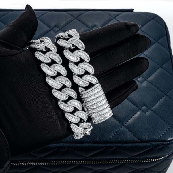 20MM Moissanite Baguette Miami Cuban Link Chain - Image 3