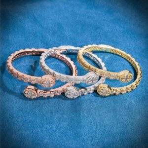 Circle Baguette Moissanite Bangle Bracelet 14K Gold