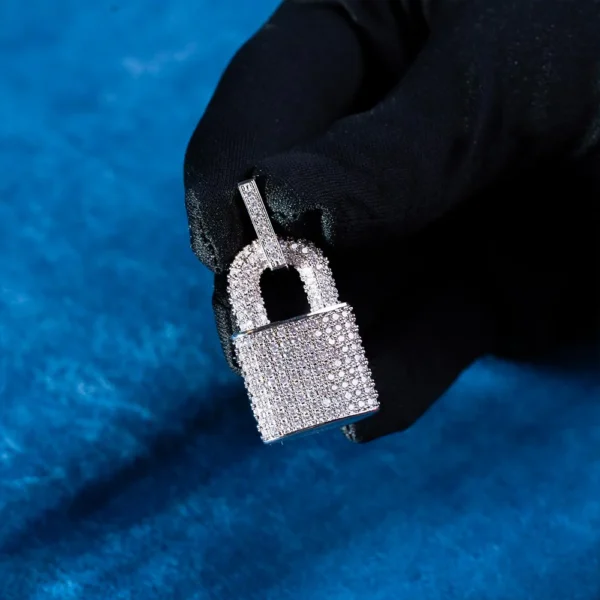 Moissanite Padlock Pendant 14K Gold - Image 3