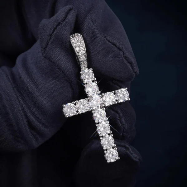 VVS Cross Pendant 14K Gold - Image 3