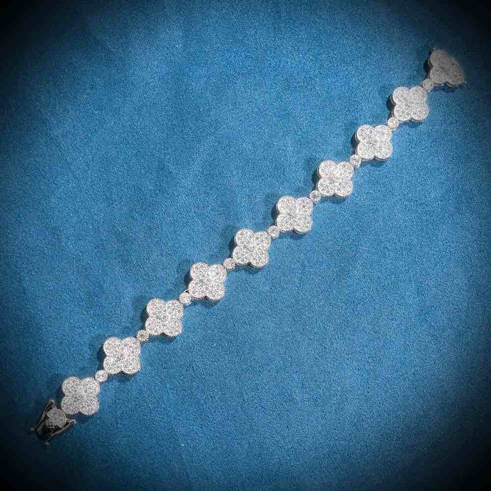 12MM Four Leaf Moissanite Beads Bracelet 14K Gold - Image 3